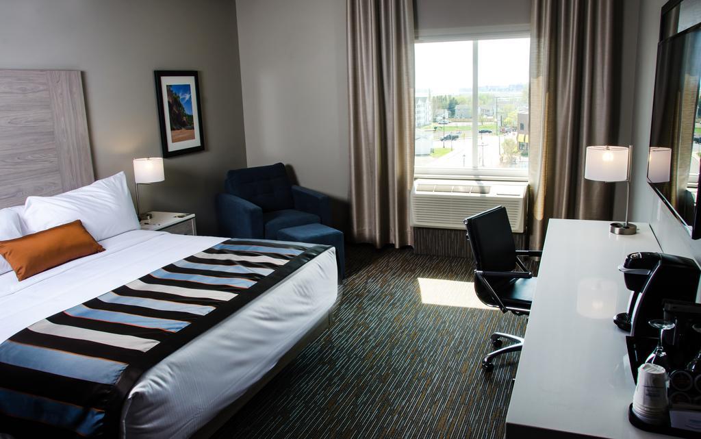 Wingate By Wyndham Dieppe Moncton Buitenkant foto